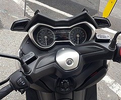 182D Yamaha xmax 125 - Image 3/3