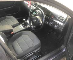 Volkswagen Passat - Image 9/10