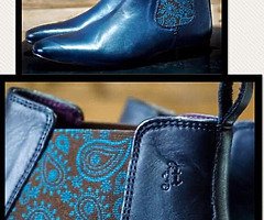 Free p&p weekend event at Amen Shoes. Just type “FREEPOST” at checkout. - Image 3/6