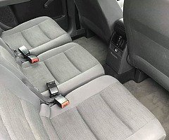 VW Touran - Image 7/10