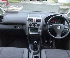VW Touran - Image 9/10