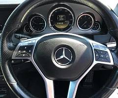 2011 e220 - Image 5/7