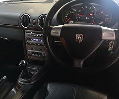 06 Porsche boxster 2.7 manual very low milage  - Image 10/10
