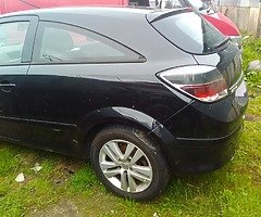 OPEL ASTRA H FOR BREAKING