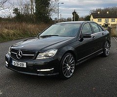 Mercedes Benz 220 amg sport - Image 4/4