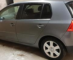 2005 VOLKSWAGEN GOLF TDI SPORT