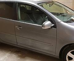 2005 VOLKSWAGEN GOLF TDI SPORT - Image 7/10