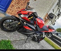 Yamaha yzf r 125