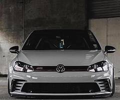 **wanted taillightcover for boot mk7 golf *