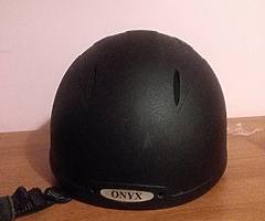 Horse riding helmets - Image 3/4
