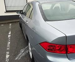 05 Honda Accord - Image 4/10