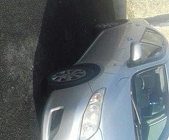 Toyota corolla - Image 4/7