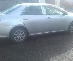 Toyota corolla - Image 5/7
