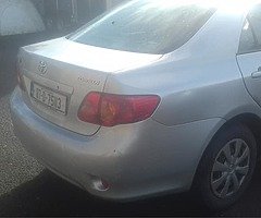 Toyota corolla - Image 6/7