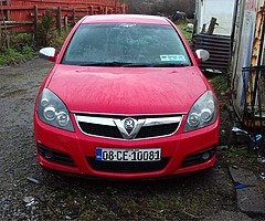 2008 vaxuall vectrat 1.9 diesel 6 speed gear box driving perfect 2 months nct 4 new tyres - Image 3/4