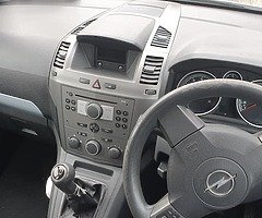 Opel Zafira 1.6 Petrol - Image 3/5