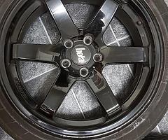 19 inch bola b1 alloys - Image 4/5
