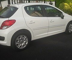 2012 Peugeot 207 1.4 hdi one lady owner ..