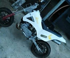 Mini moto
