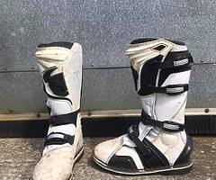 Motocross boots