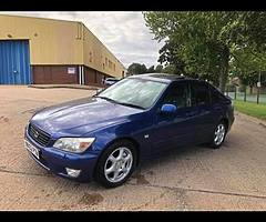 2002 Lexus IS 200