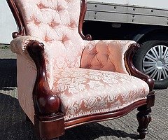 Victorian gentleman's lounge chair