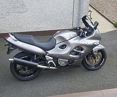 Gsx600 F