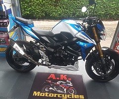 2015 Suzuki GSR750 L5