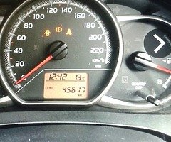 Toyota yaris - Image 3/9