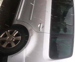 Touran 2.0 tdi 6 speed - Image 3/4