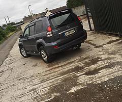 *Toyota Landcruiser* - Image 3/6
