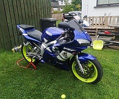 2000 Yamaha R6