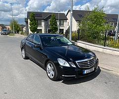Mercedes Eclass - Image 10/10