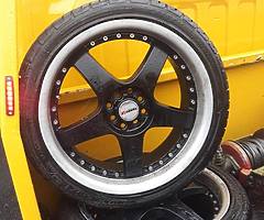 225/40 18's