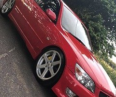 Is200 wind deflectors