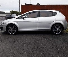 Price drop ✖4500✖ 2012 Seat leon 1.6 Diesel