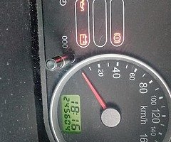 Car - Image 4/7