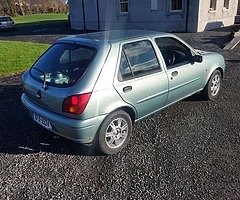 Ford fiesta - Image 4/5