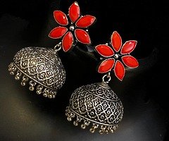 Jewellery - Image 9/10