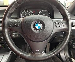 BMW 320d - Image 10/10