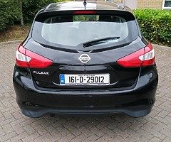 Nissan pulsar 161 5 doors All electric Board computer AC Black metallic Taxed Cheap on insurance and