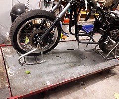 Motorcycle hydro bench