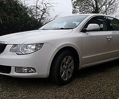 2010 Skoda Superb - Image 4/6