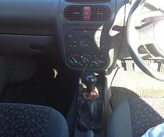 Sold opel corsa 2001