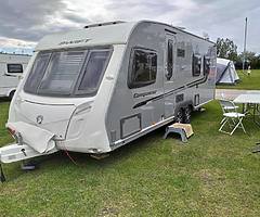 Swift conqueror island bed 2011