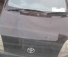 Toyota Yaris 1.0 VVTI
