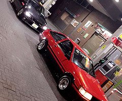 1999 Is200
