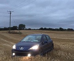 Peugeot 208 1.6 hdi sport - Image 3/8
