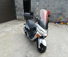 2004 Suzuki 125 fully automatic