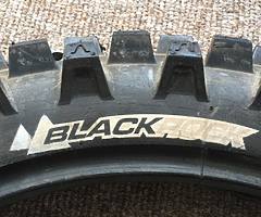 Moto x tyre